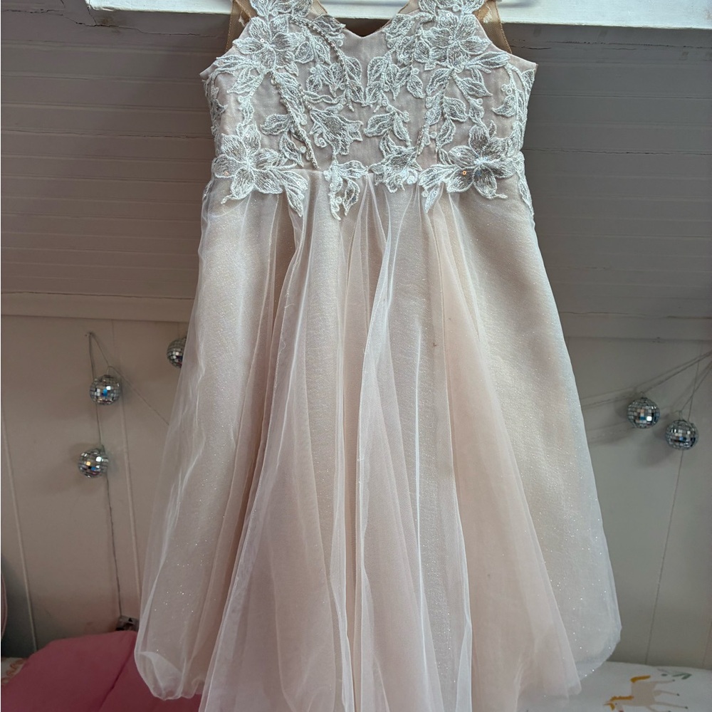 David's Bridal Cream Floral Lace Kids Dress size 2